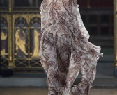 包含魔力私服：释放你的时尚能力的词条