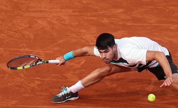 成为顶尖训练师:斗智斗勇,创造传奇 成为顶尖训练师:斗智斗勇,创造传奇